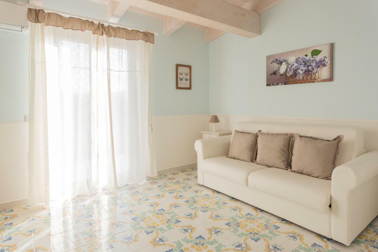 סנטה מריה די קסטלבאטה La Casetta In Villa מראה חיצוני תמונה