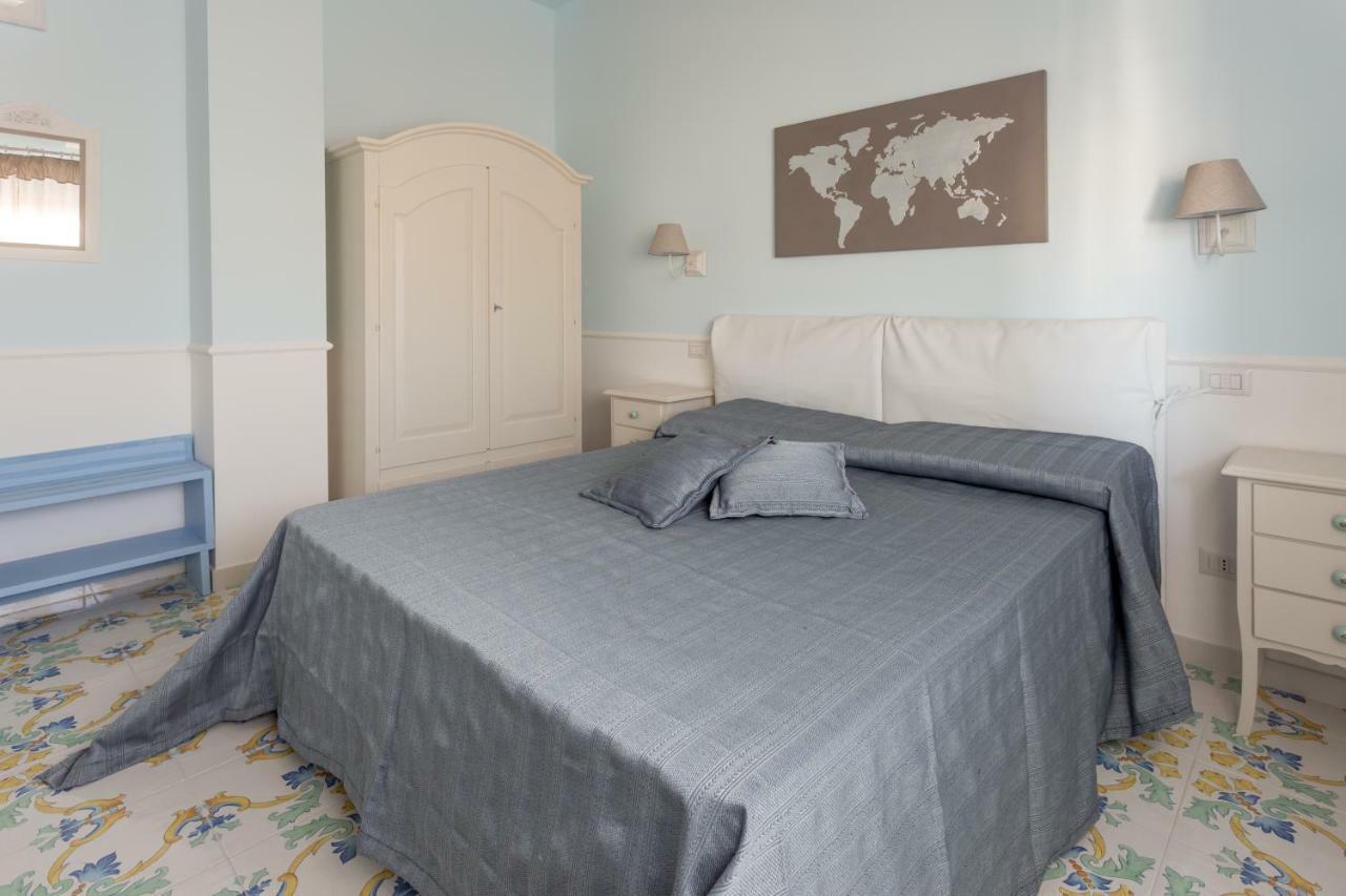 סנטה מריה די קסטלבאטה La Casetta In Villa מראה חיצוני תמונה